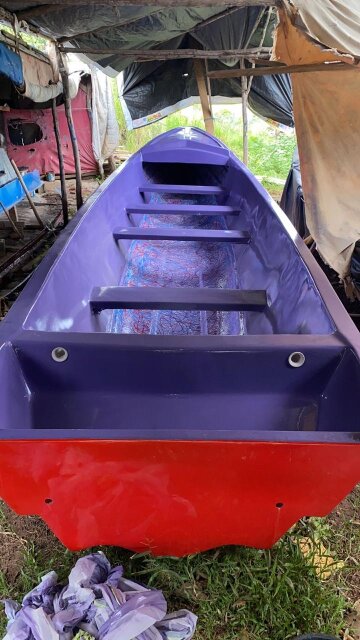 30 Feet Long Big Head Boat With Styrofoam Fish Box