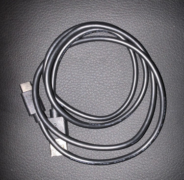 Phone & Monitor Cables