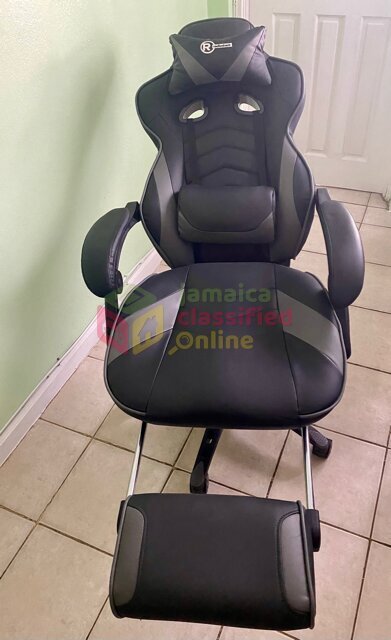 Gaming/Office Chair W Footrest And Lumbar Support