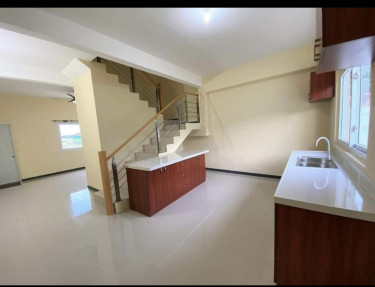 2 Bedroom Townhouse For Rent 
