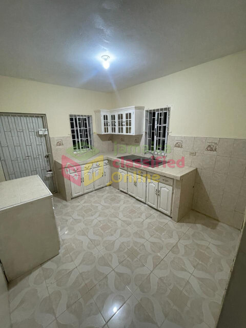 2 Bedroom, 2 Bathroom, Living, Dining, Kitchen