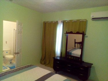  1 Bedroom 1Bathroom  USD$700 INCLUDE NWC