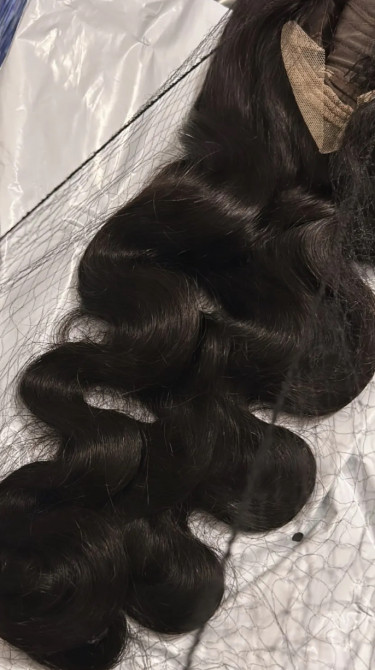 22” Body Wave Frontal Wig 