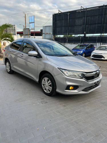 Honda Grace - Newly Imported