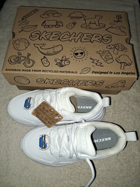Sketchers White Sneakers Size Kid's 13.5
