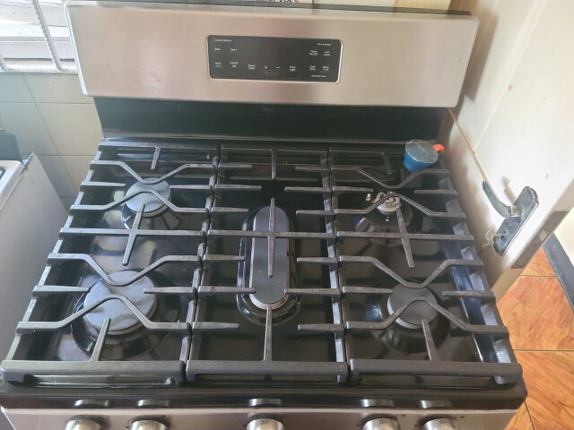 MABE 30 Inch Stove