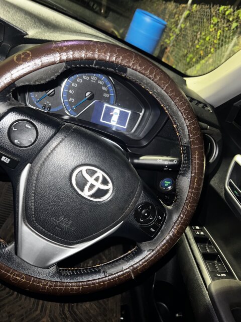 2015 Toyota Axio