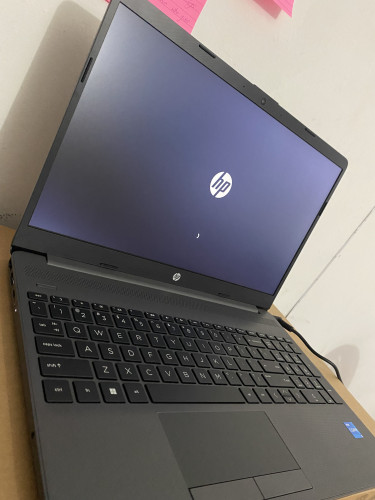 HP 250 G8