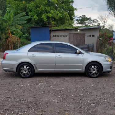 2007 Toyota Avensis 