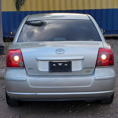 2007 Toyota Avensis 