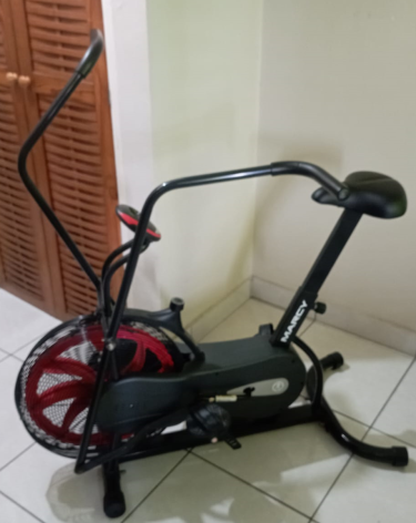 Almost New Exercise Bike