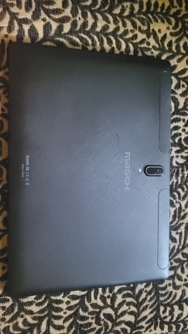10 Inch Tablet (new)