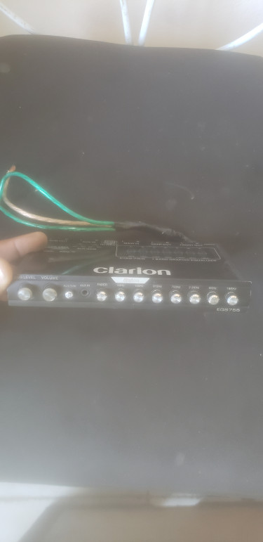 Clarion EQS755 7 BAND EQUALIZER