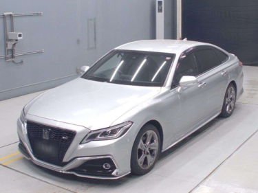 Toyota Crown RS Advance Package