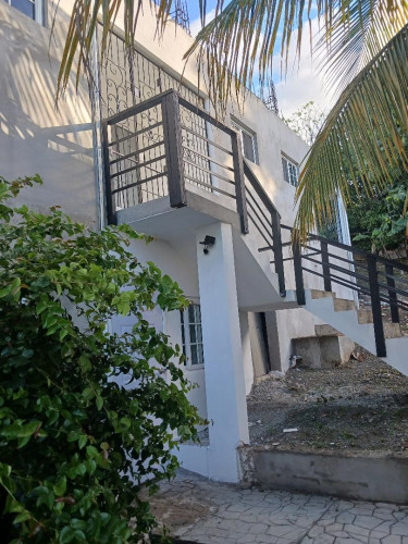 Studio/ Bedsit Tower Isle, Spring Valley, St Mary