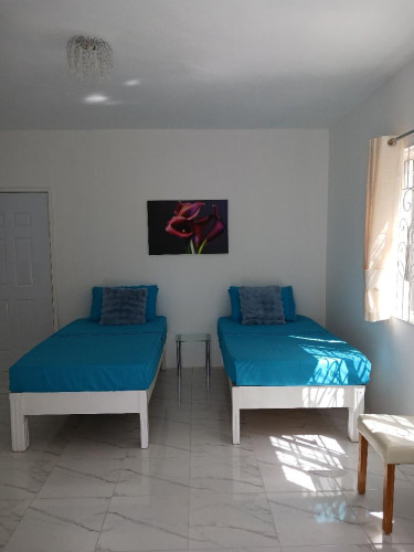 Studio/ Bedsit Tower Isle, Spring Valley, St Mary