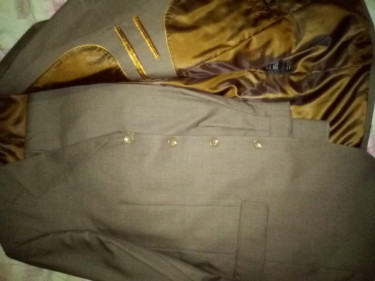 Exclusive Brown 4-Button Jacket Suit: 40R, 34W.