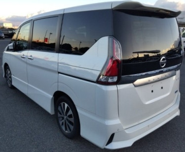 NISSAN SERENA 2018 (NEWLY IMPORTED)