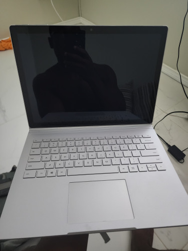 Microsoft Surface Book 2 I5 8GB 256GB Touch