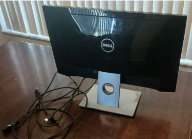 Dell Monitor SE2417HG, Used, 23.6 Inches,