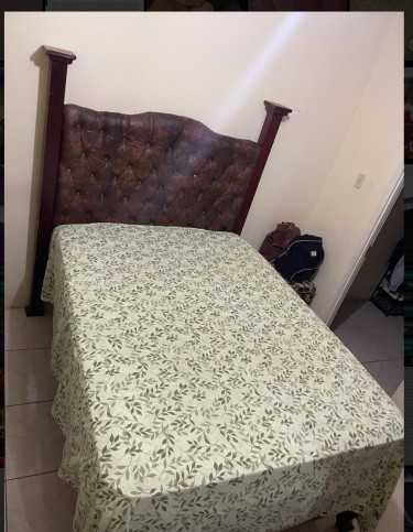 Double Bed , With Mattress And Bed Head , Pillows 