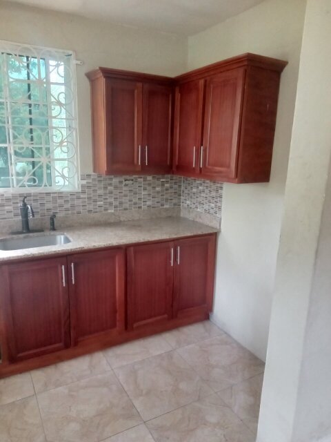 1 Bedroom Kitchen And Bathroom House