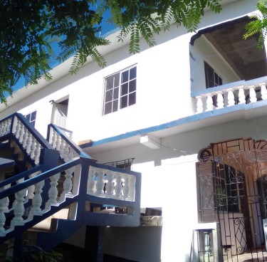 8 Bedroom House, White Hall, Negril