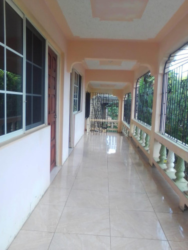 8 Bedroom House, White Hall, Negril