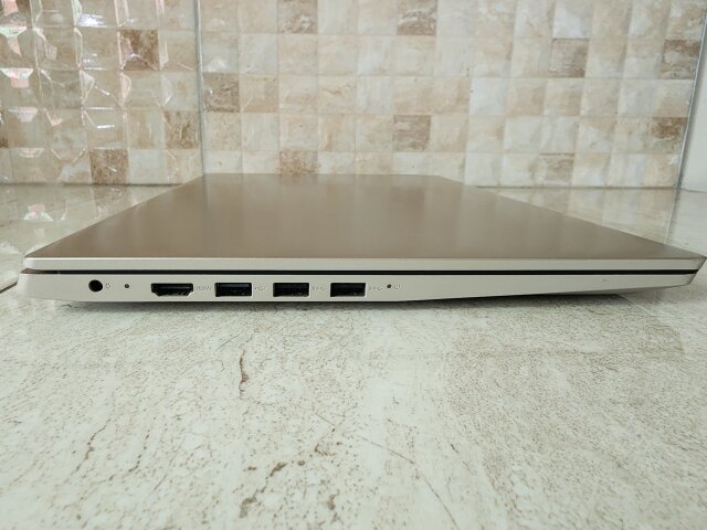 Lenovo IdeaPad 3 15IIL05 Touchscreen