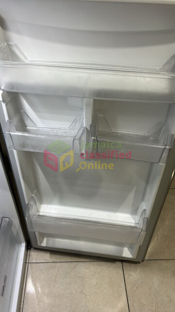 LG GT29BPPX Top-Freezer Refrigerator