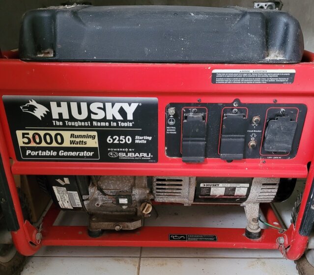 HUSKY 6250 WATT GENERATOR