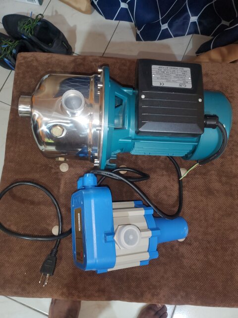 Brand New 1 Hp Water Pump With Display Controls