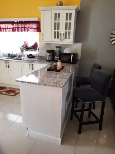 2 Bedroom Furnished, Caymanas Estates