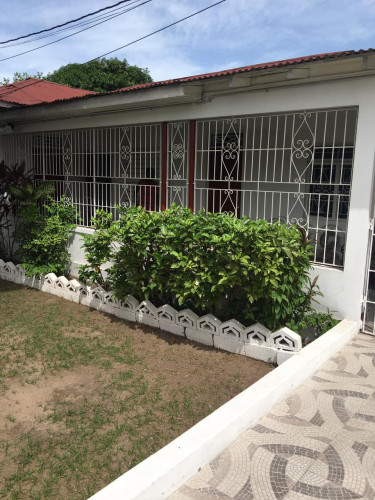3 BEDROOMS HOUSE FOR RENT