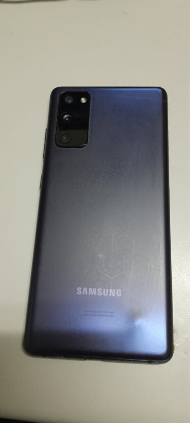 Samsung Galaxy S20 FE (New Battery)