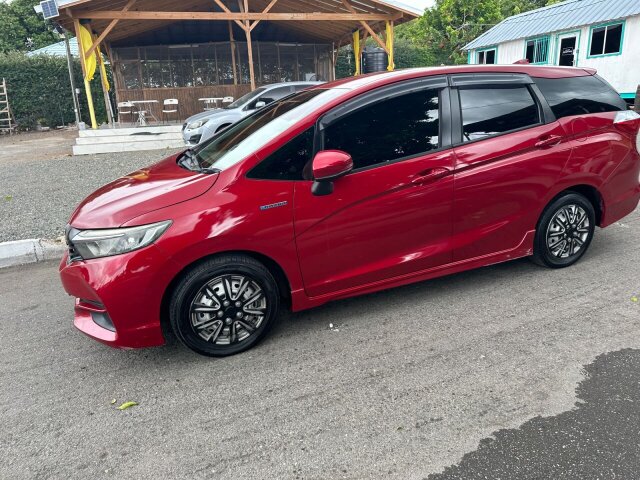 2018 Honda Fit Shuttle