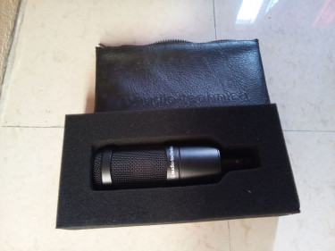 Audio-Technica AT2035 Cardioid Condenser Mic