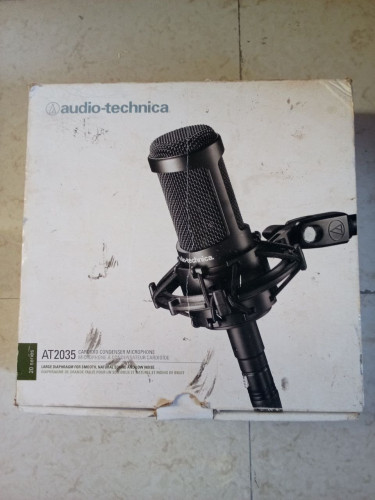 Audio-Technica AT2035 Cardioid Condenser Mic