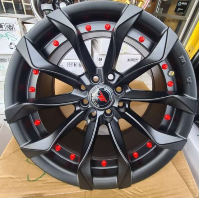 Universal 4 Lug Rim 15