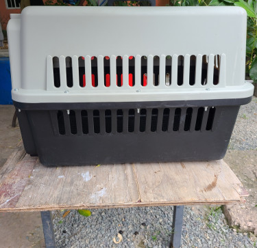 IATA Approved Dog Crate/carrier For Sale 