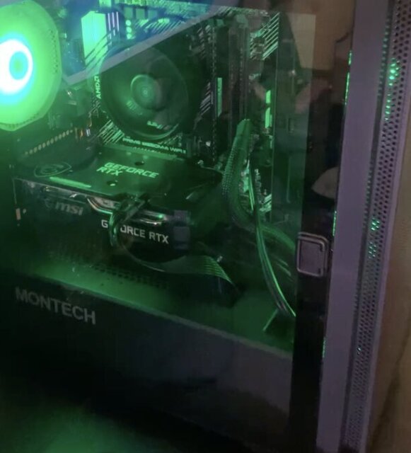 Gaming PC GeForce RTX 3050 Ryzen 7 5700g