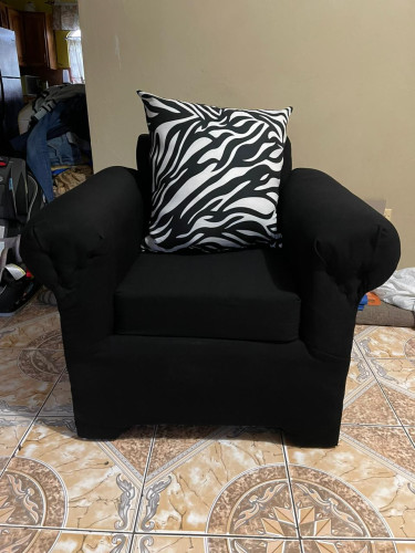 Brand New 1 Piece Sofa (Black)