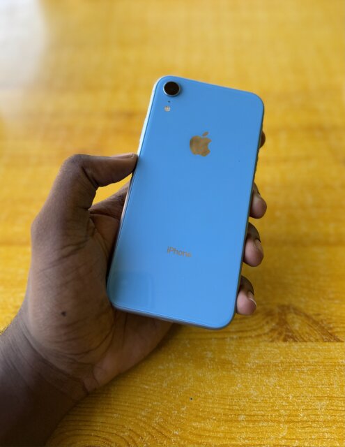 128gb Apple IPhone XR