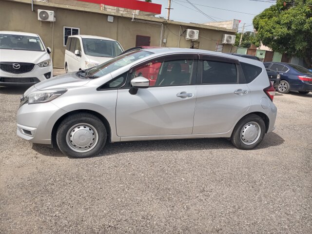 2018 NISSAN NOTE