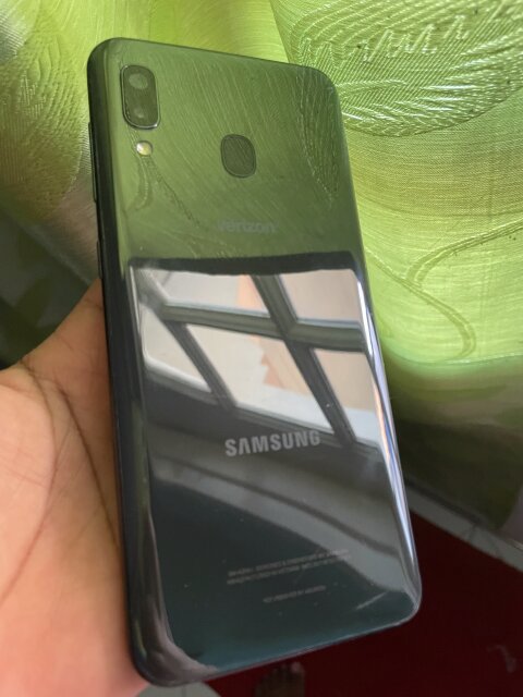 Samsung Galaxy A20