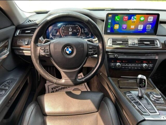 2014 BMW 730Li