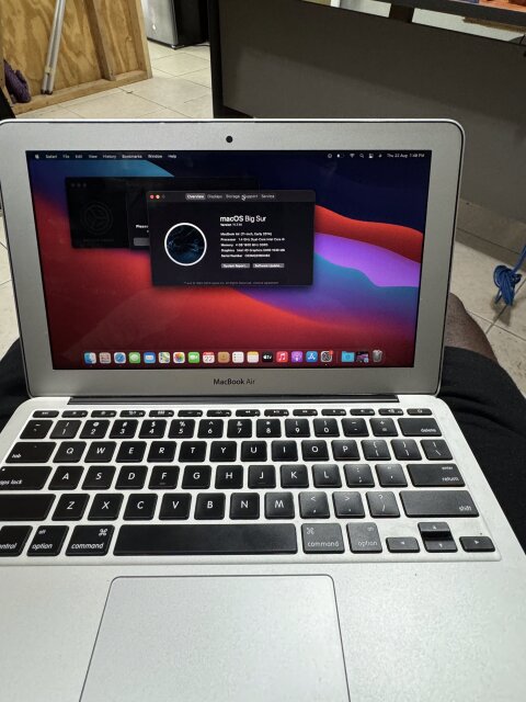 2014 MacBook Air Fully Functional