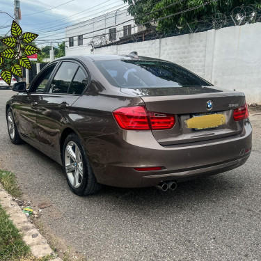 2014 BMW 328i/LHD