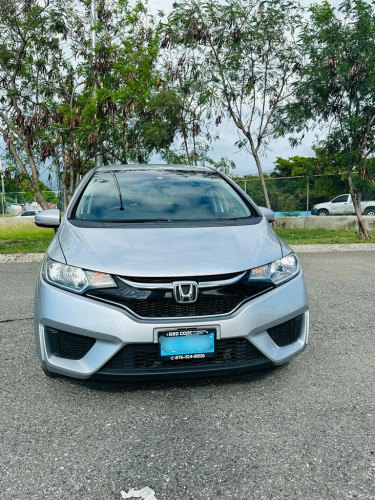  2017 Honda Fit (hybrid)