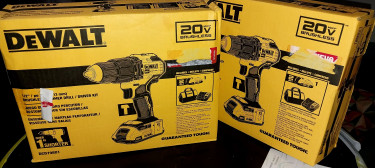 1 Brand New Dewalt 1/2 Inc 20v Hammer 